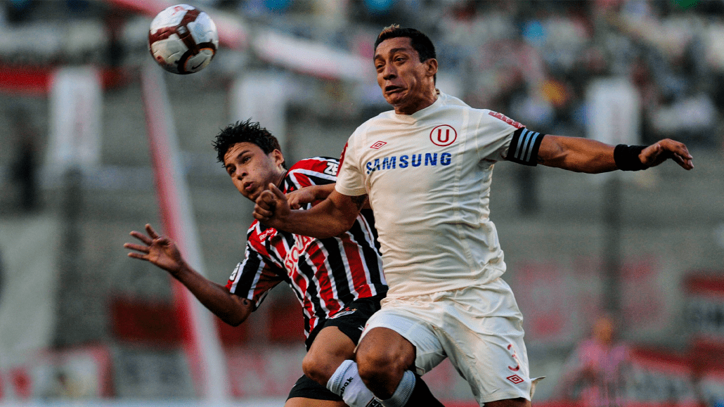 Carlos Galván analizó el juego de Universitario ante Corinthians