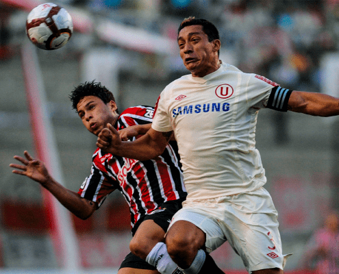 Carlos Galván analizó el juego de Universitario ante Corinthians